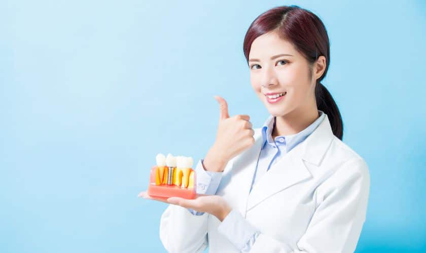 characteristics of dental implants
